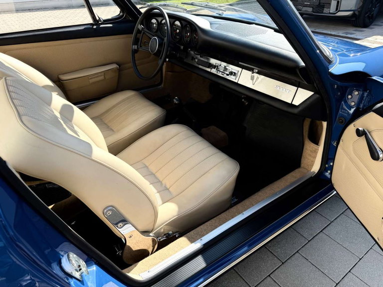 Porsche 911 T