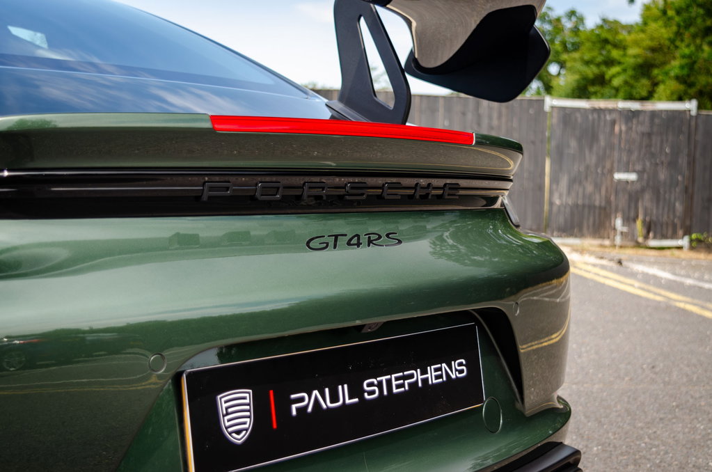Porsche 718 Cayman GT4 RS
