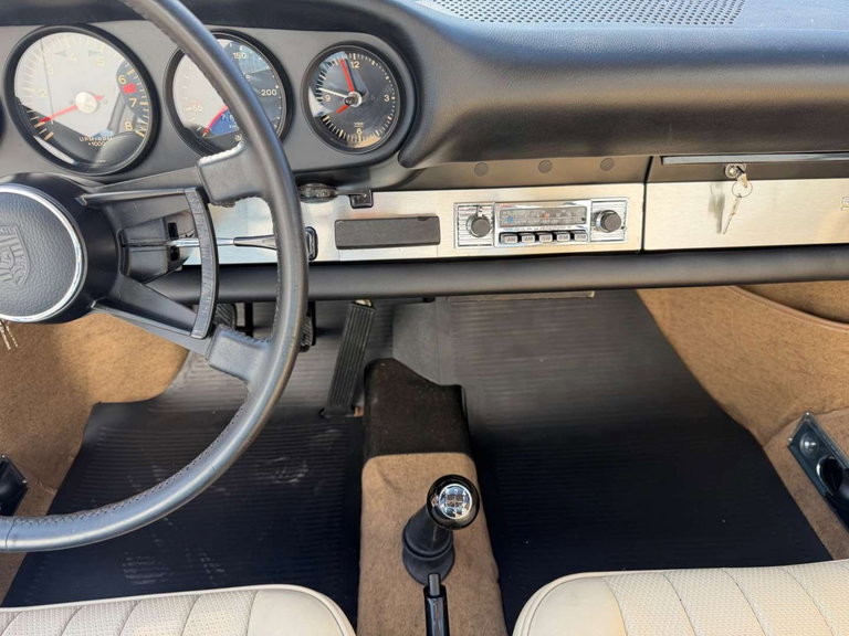 Porsche 911 T