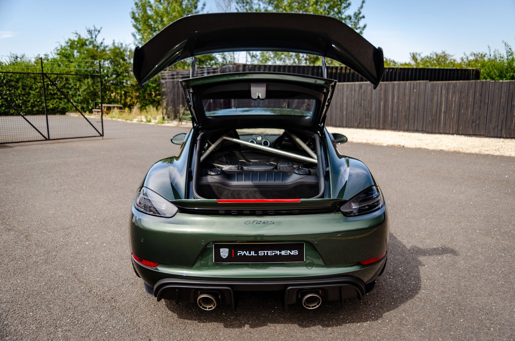 Porsche 718 Cayman GT4 RS