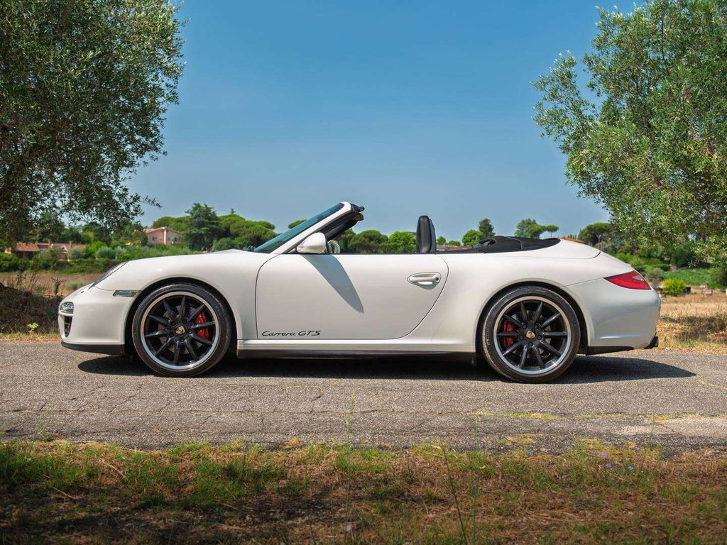 Porsche 997.2 Carrera GTS