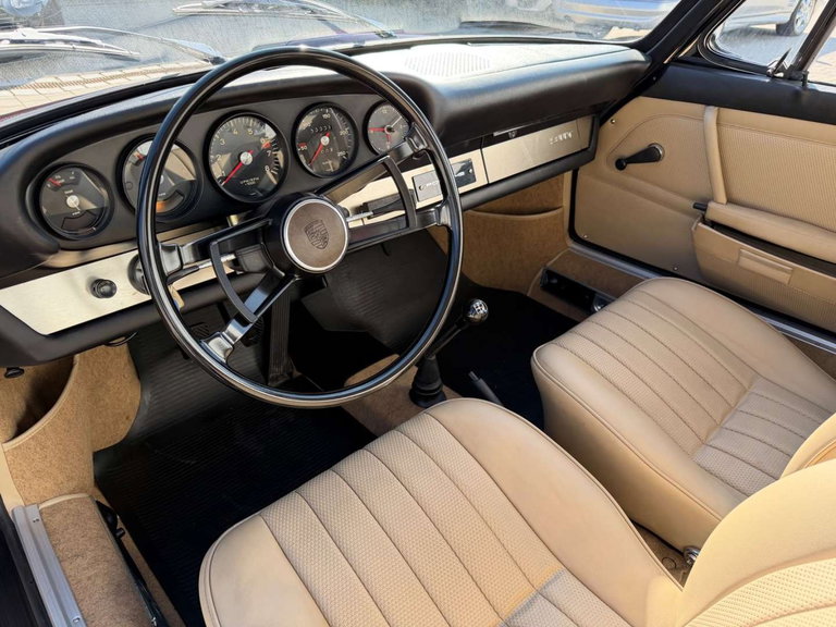 Porsche 911 T