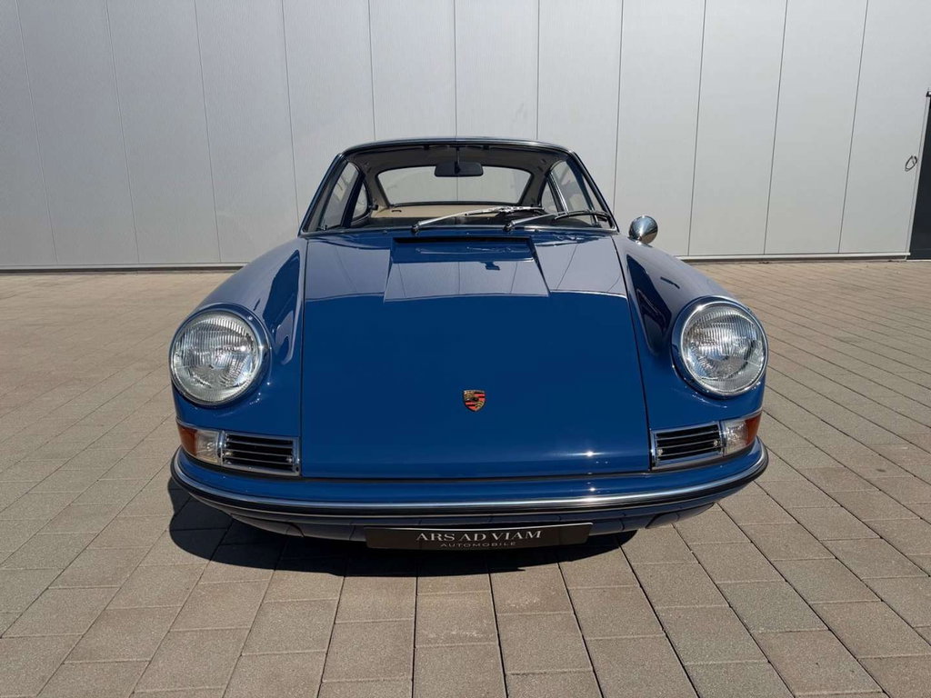 Porsche 911 T