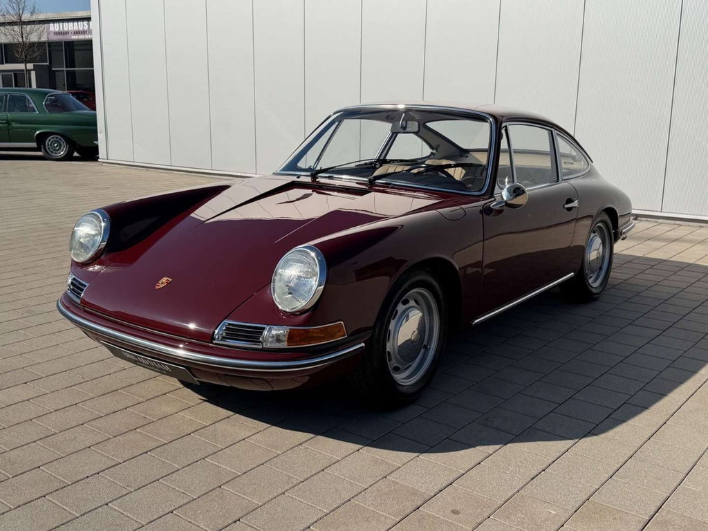 Porsche 911 T