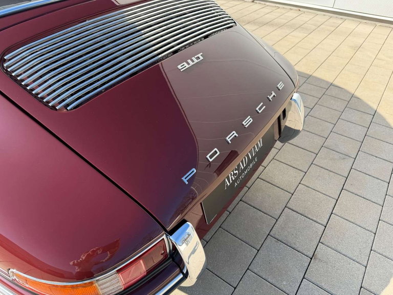 Porsche 911 T