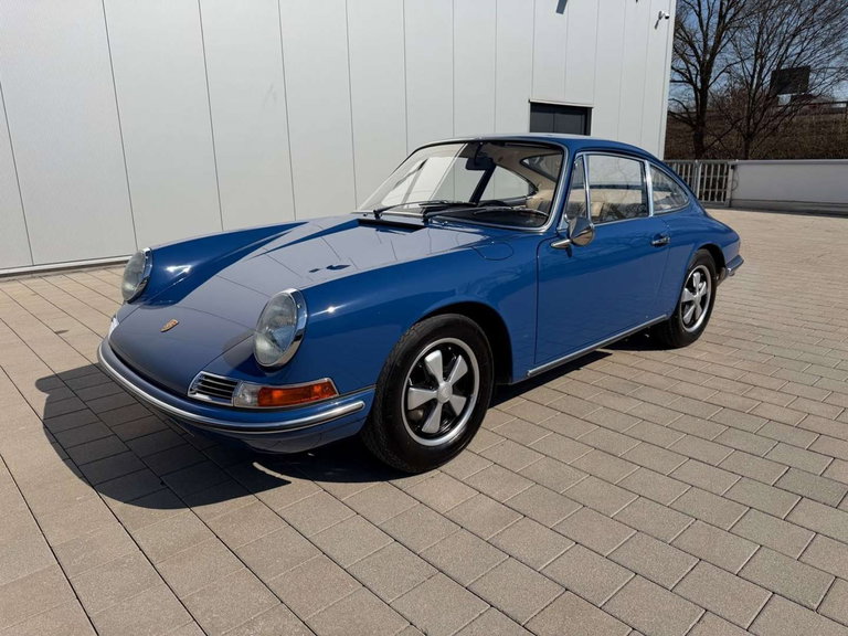 Porsche 911 T