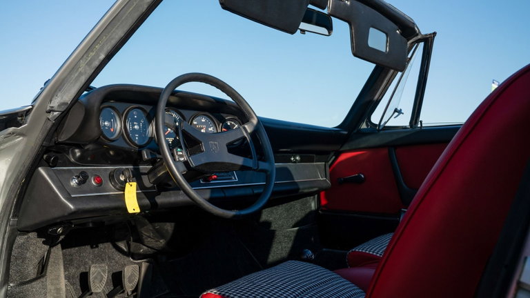 Porsche 911 S (F-Modell)