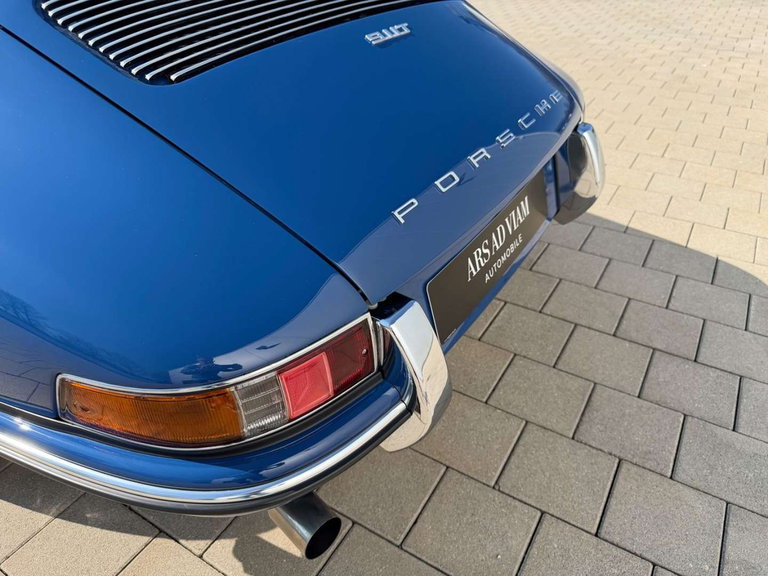 Porsche 911 T