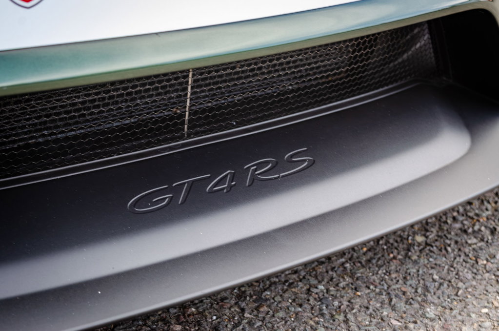 Porsche 718 Cayman GT4 RS