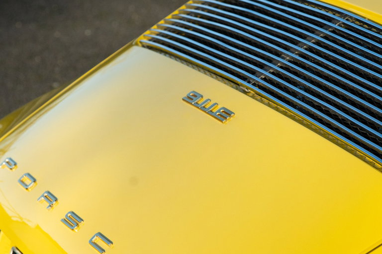 Porsche 911 E