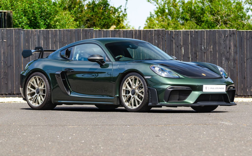 Porsche 718 Cayman GT4 RS