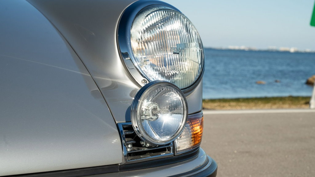 Porsche 911 S (F-Modell)