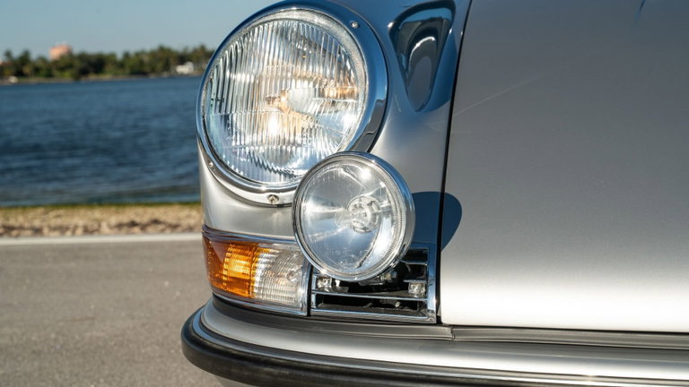 Porsche 911 S (F-Modell)