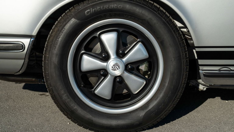Porsche 911 S (F-Modell)