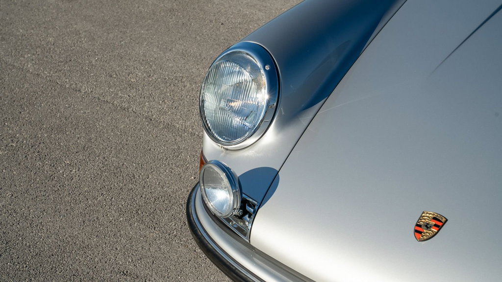 Porsche 911 S (F-Modell)