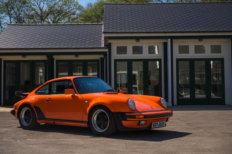 Porsche 911 Turbo 3.3