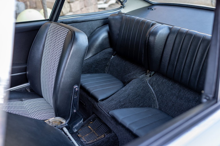 Porsche 911 S (F-Modell)