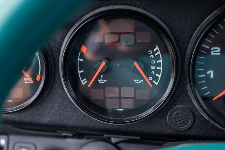 Porsche 964 Carrera 2 Cabrio WTL
