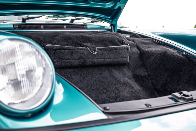 Porsche 964 Carrera 2 Cabrio WTL
