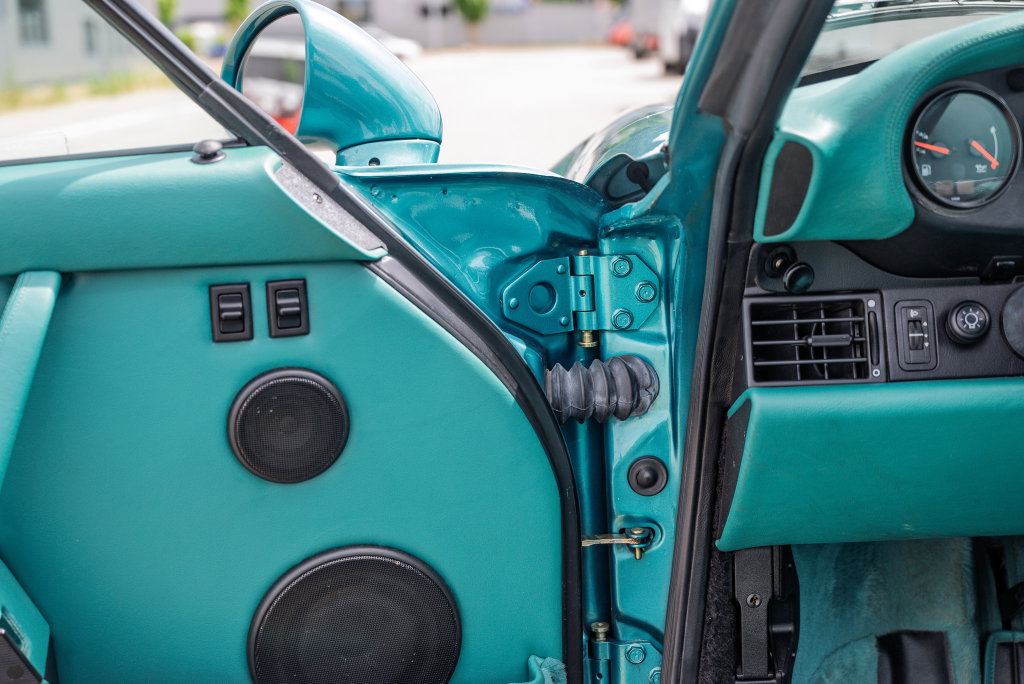 Porsche 964 Carrera 2 Cabrio WTL