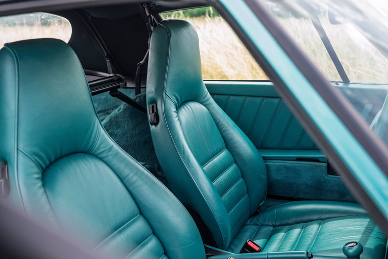 Porsche 964 Carrera 2 Cabrio WTL
