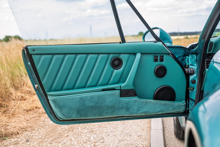 Porsche 964 Carrera 2 Cabrio WTL