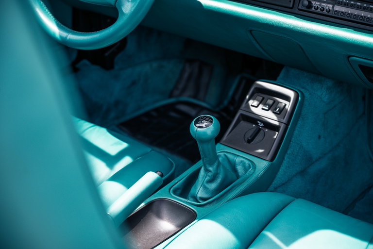 Porsche 964 Carrera 2 Cabrio WTL