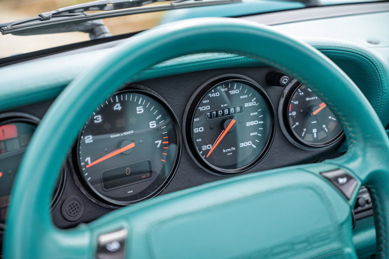 Porsche 964 Carrera 2 Cabrio WTL