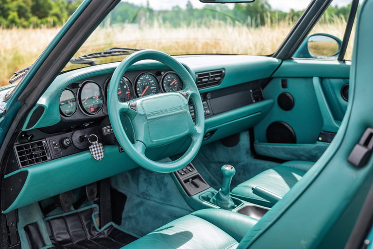 Porsche 964 Carrera 2 Cabrio WTL