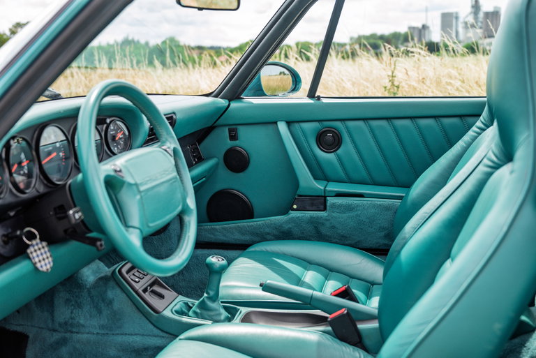 Porsche 964 Carrera 2 Cabrio WTL