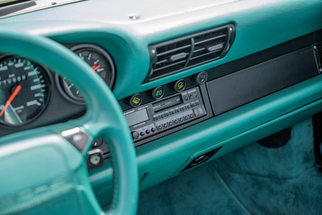 Porsche 964 Carrera 2 Cabrio WTL