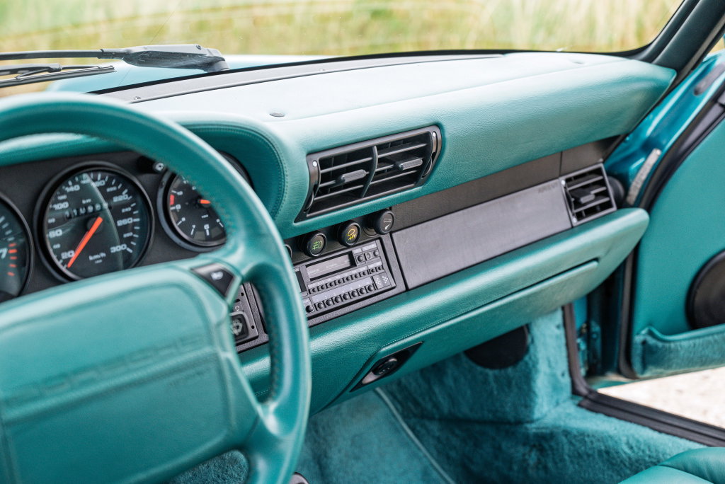 Porsche 964 Carrera 2 Cabrio WTL