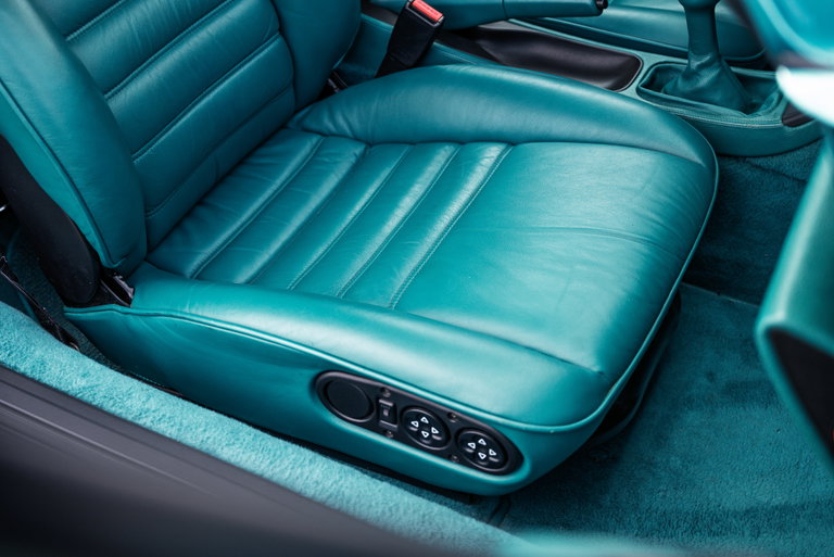 Porsche 964 Carrera 2 Cabrio WTL