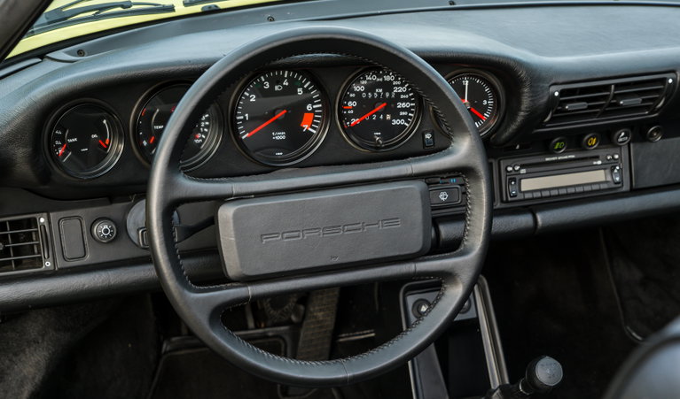 Porsche 911 Carrera 3.2 Speedster