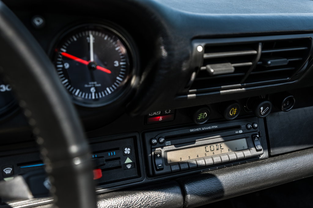 Porsche 911 Carrera 3.2 Speedster
