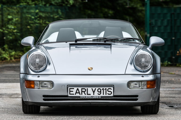 Porsche 964 Carrera 2 Speedster