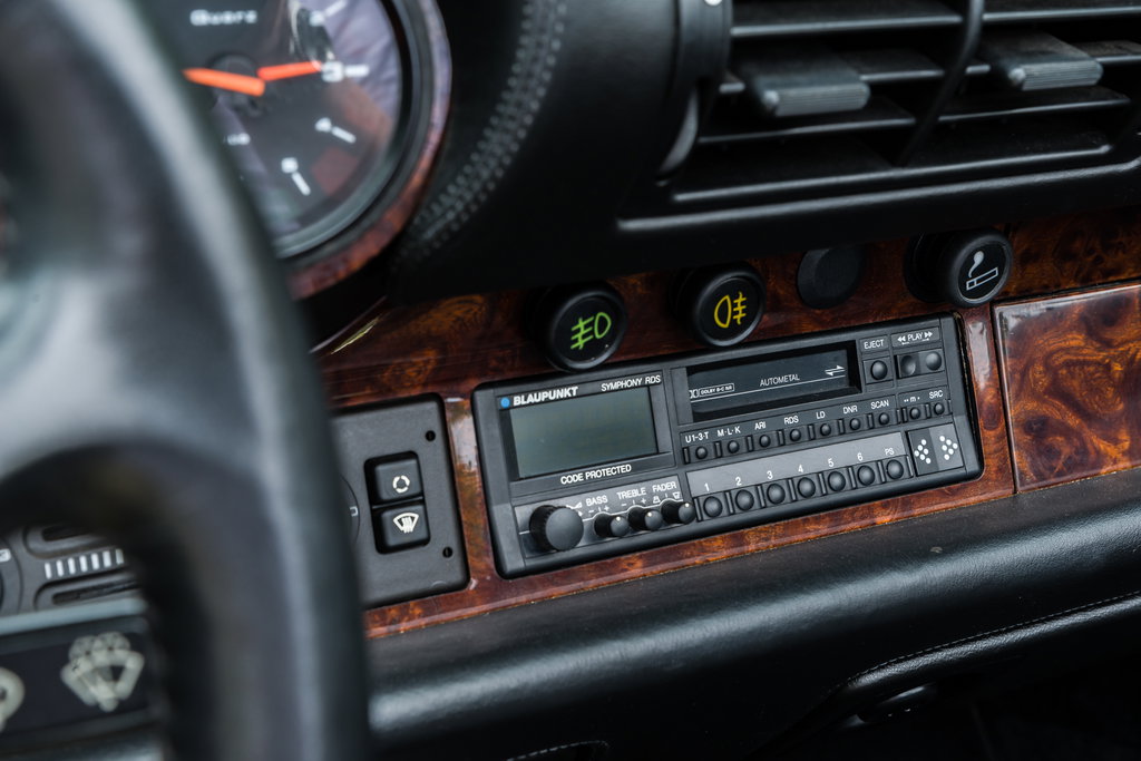 Porsche 964 Carrera 2 Speedster