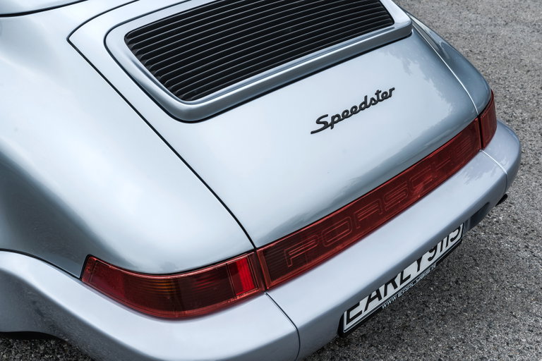 Porsche 964 Carrera 2 Speedster
