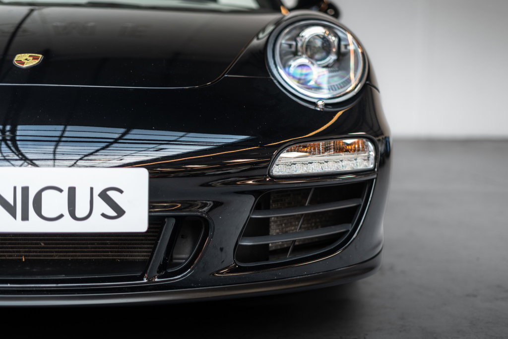 Porsche 997.2 Carrera GTS