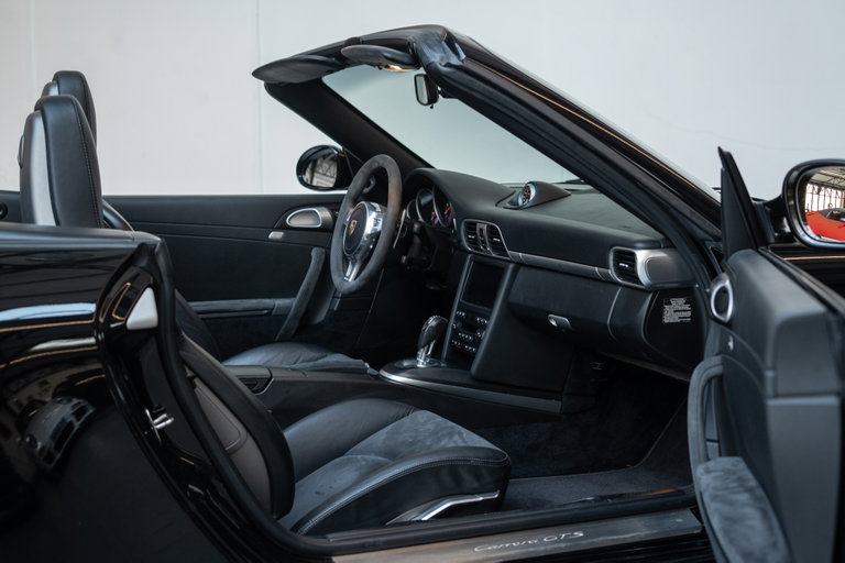 Porsche 997.2 Carrera GTS