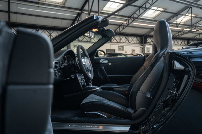 Porsche 997.2 Carrera GTS