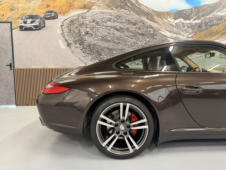 Porsche 997.2 Carrera 4S
