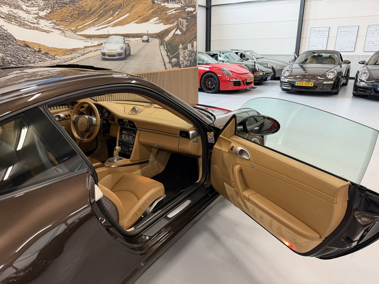 Porsche 997.2 Carrera 4S