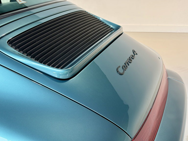 Porsche 964 Carrera 4