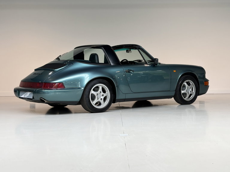 Porsche 964 Carrera 4