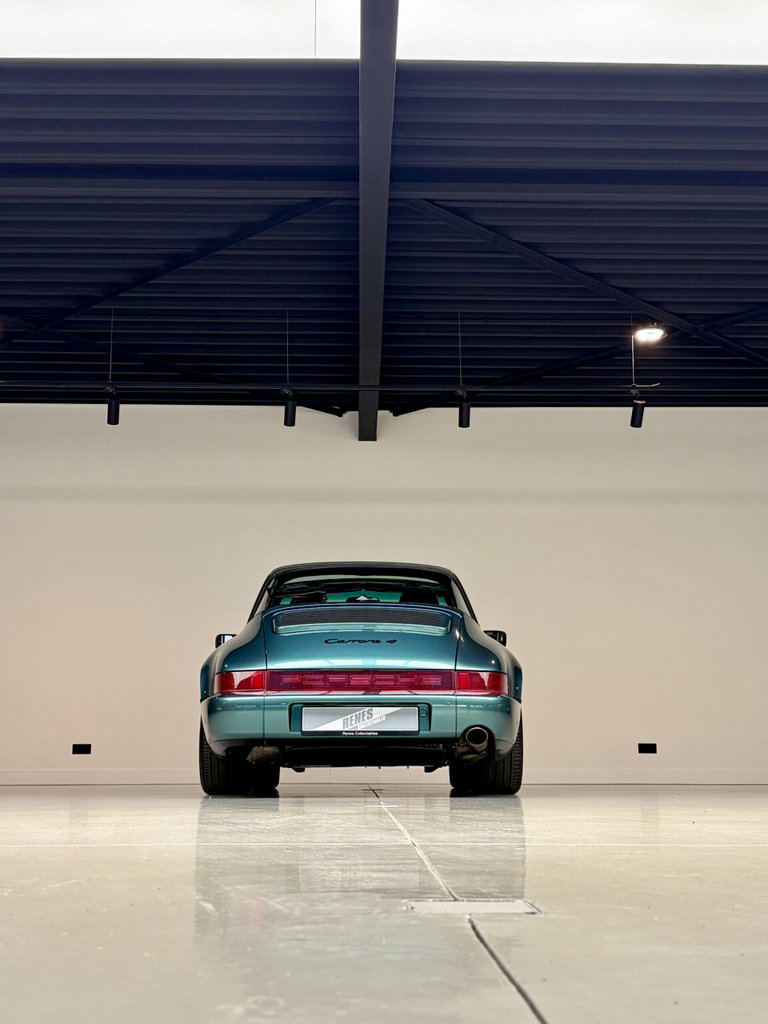 Porsche 964 Carrera 4