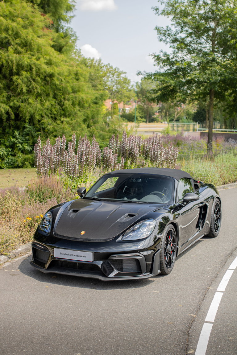 Porsche 718 Spyder RS