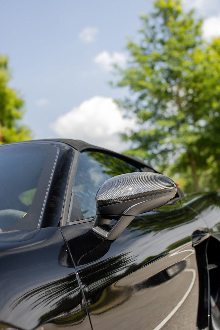 Porsche 718 Spyder RS