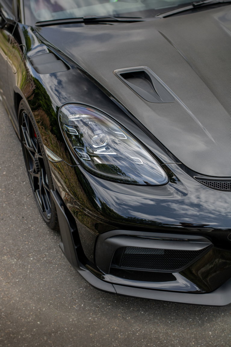 Porsche 718 Spyder RS