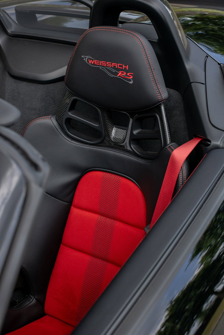 Porsche 718 Spyder RS
